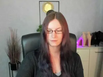 EmmaHeart  live sex cam