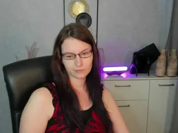 EmmaHeart  live sex cam