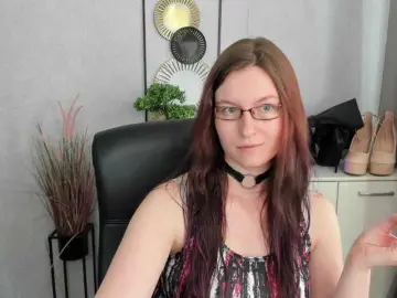 EmmaHeart  live sex cam
