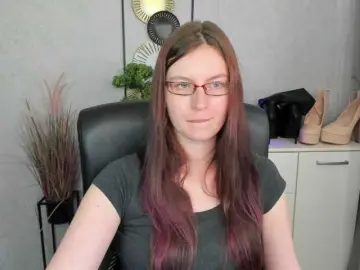 EmmaHeart  live sex cam