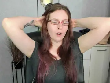 EmmaHeart  live sex cam