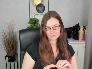 EmmaHeart  live sex cam