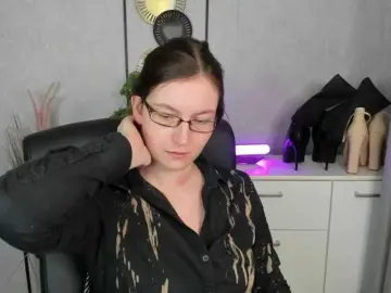 EmmaHeart  live sex cam