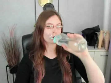 EmmaHeart  live sex cam