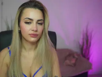 LegallyBlonde18  live sex cam