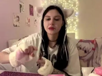 LeontineBalford  live sex cam