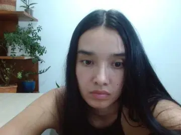Moon--1  live sex cam