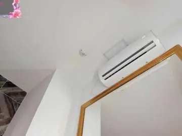 NaylaGrey  live sex cam