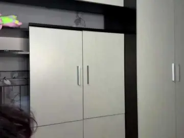 Nikatyan  live sex cam