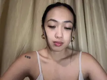 PartheniaBrazen  live sex cam