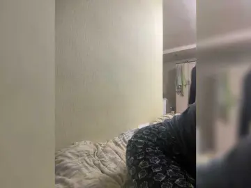 WhiteSoul  live sex cam