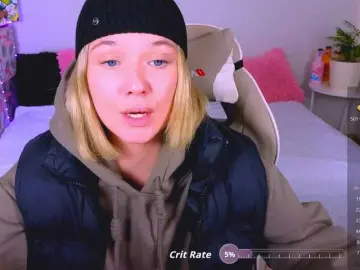 WhiteSoul  live sex cam