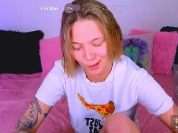 WhiteSoul  live sex cam