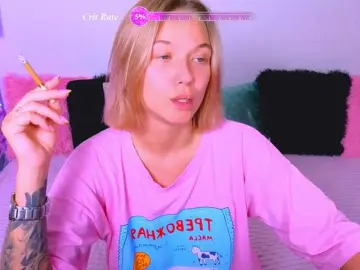 WhiteSoul  live sex cam