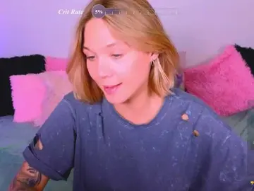WhiteSoul  live sex cam