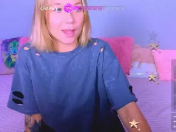 WhiteSoul  live sex cam