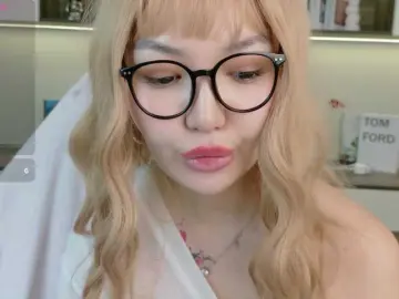 Sakuraclover  live sex cam