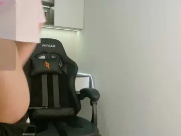 Sakuraclover  live sex cam