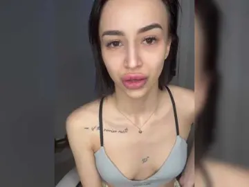 AdeleLaCroix  live sex cam