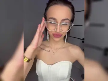 AdeleLaCroix  live sex cam