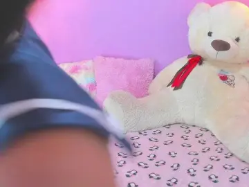 AnaVaccii  live sex cam