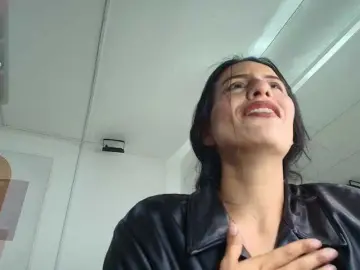 Antonella-rivers  live sex cam
