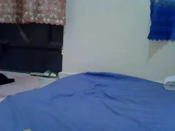 Bernice2  live sex cam