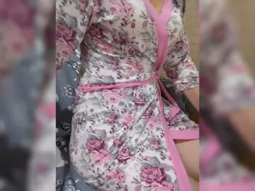 Dina7771  live sex cam