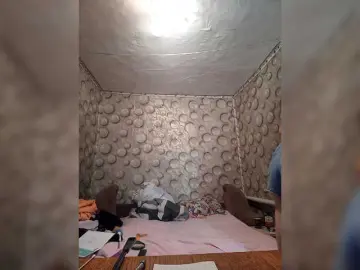 FameLara  live sex cam