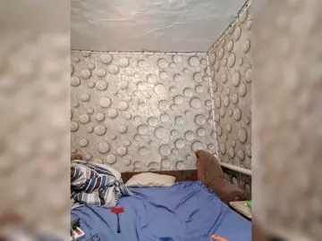 FameLara  live sex cam
