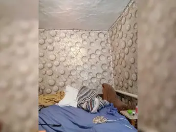 FameLara  live sex cam