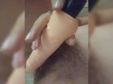 Maksa7  live sex cam