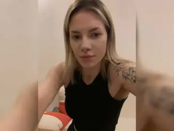 Millashaa  live sex cam
