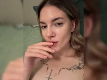 Millashaa  live sex cam