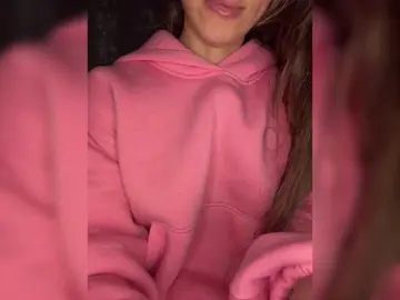 PANTERKA22  live sex cam
