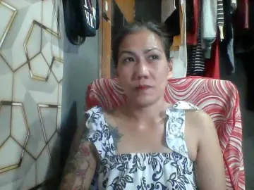 Rarra  live sex cam