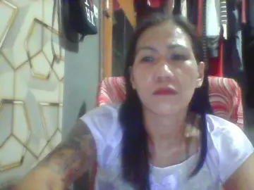 Rarra  live sex cam