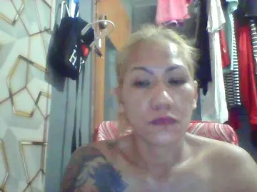 Rarra  live sex cam