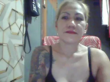 Rarra  live sex cam