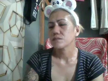 Rarra  live sex cam