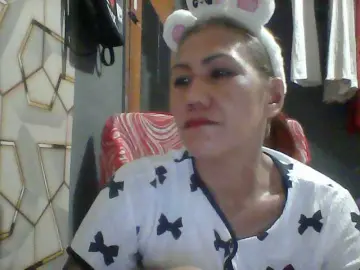 Rarra  live sex cam