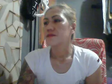 Rarra  live sex cam