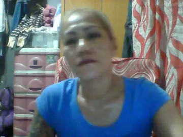 Rarra  live sex cam