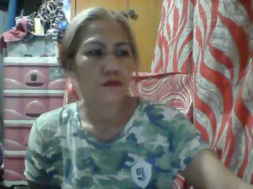 Rarra  live sex cam