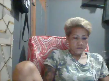 Rarra  live sex cam