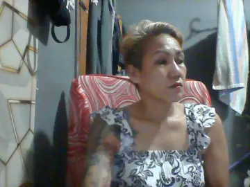 Rarra  live sex cam