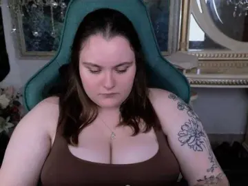 CatherineClaire  live sex cam