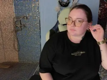 CatherineClaire  live sex cam