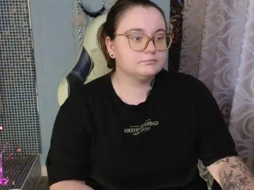 CatherineClaire  live sex cam