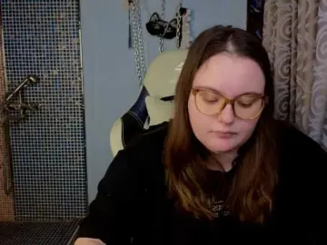 CatherineClaire  live sex cam